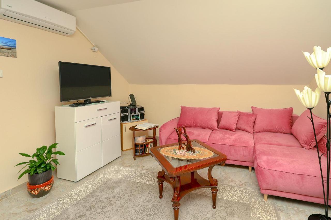 Apartment Mirjana Kotor Exterior photo