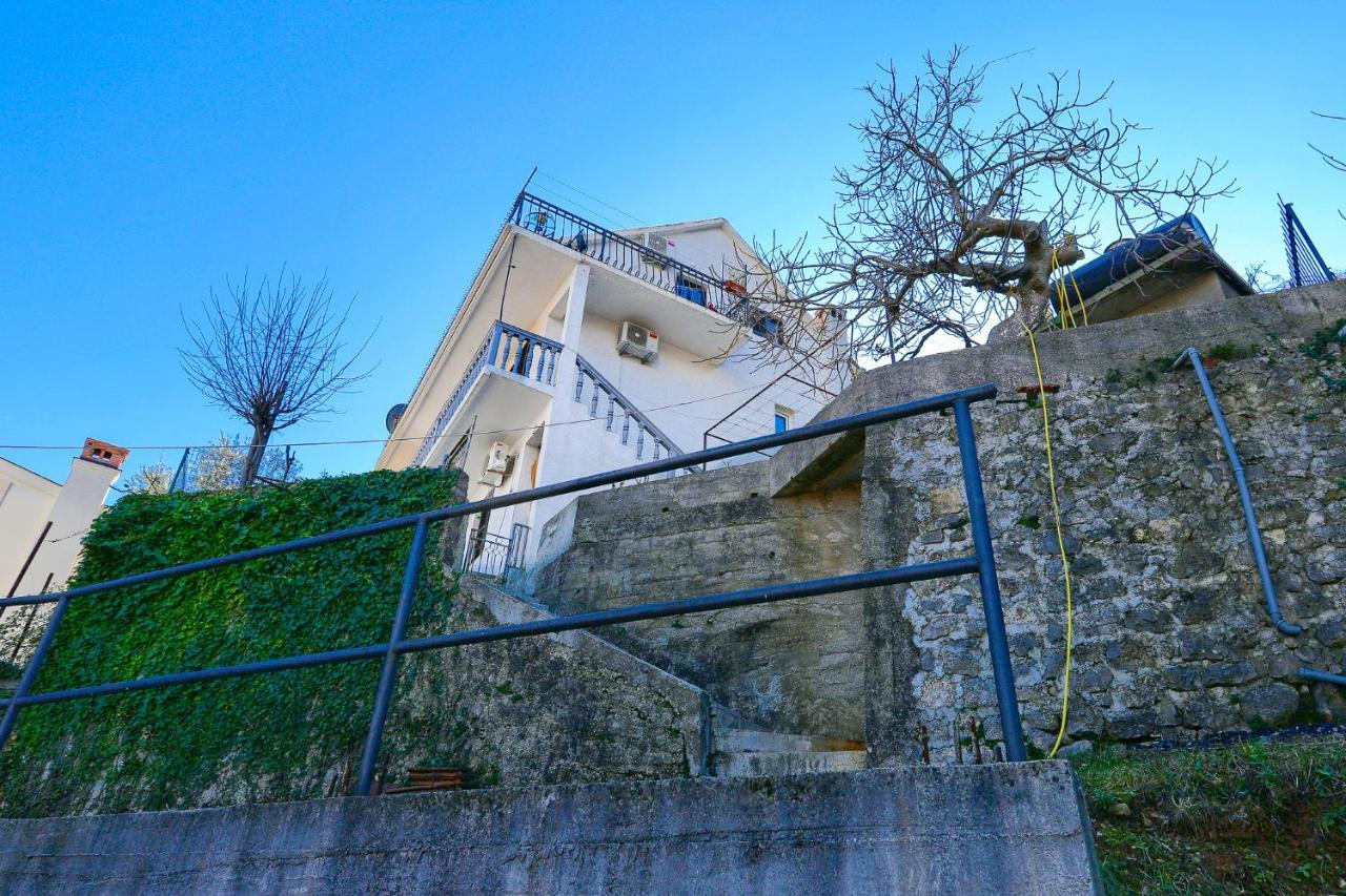 Apartment Mirjana Kotor Exterior photo