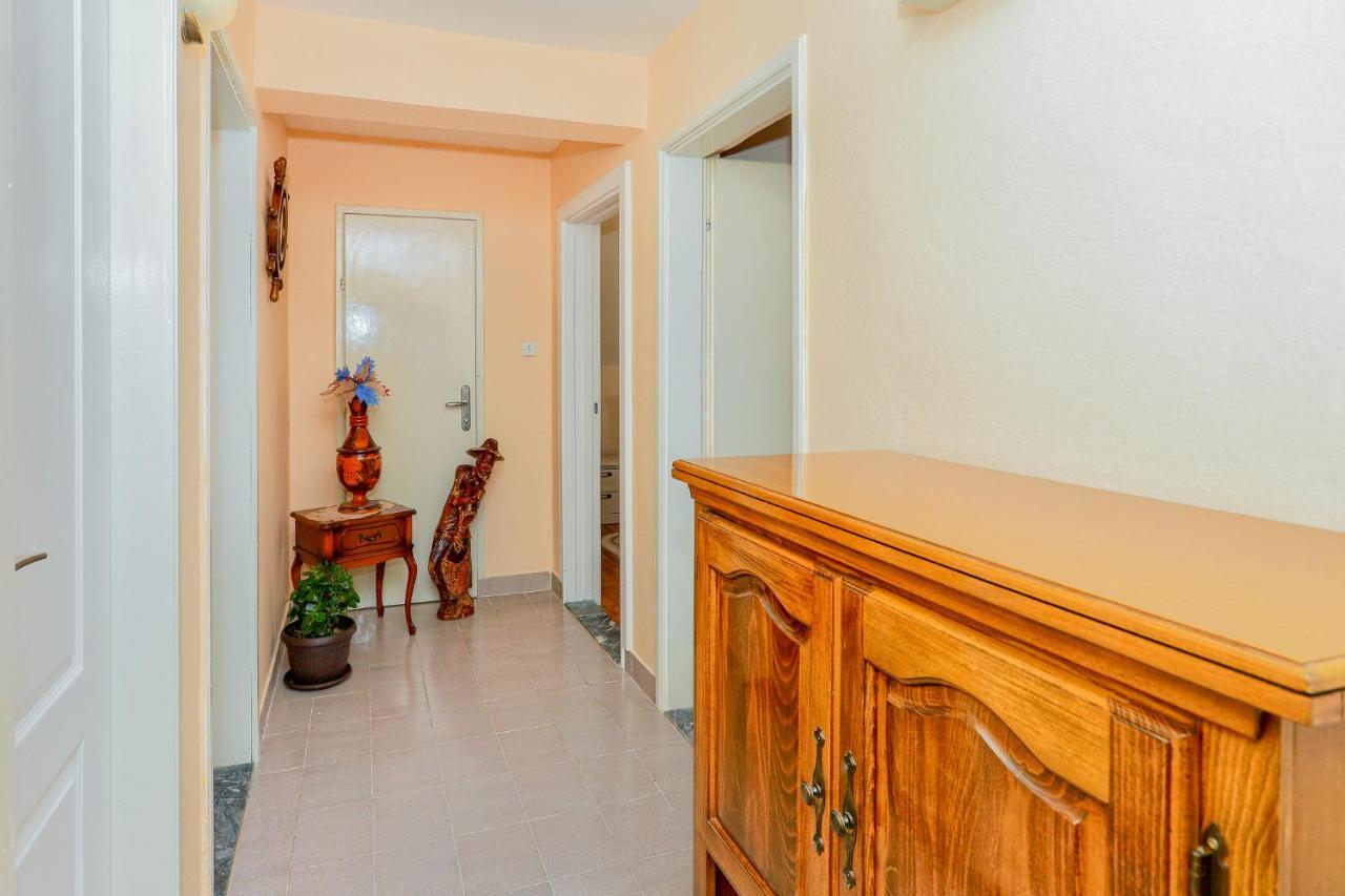 Apartment Mirjana Kotor Exterior photo